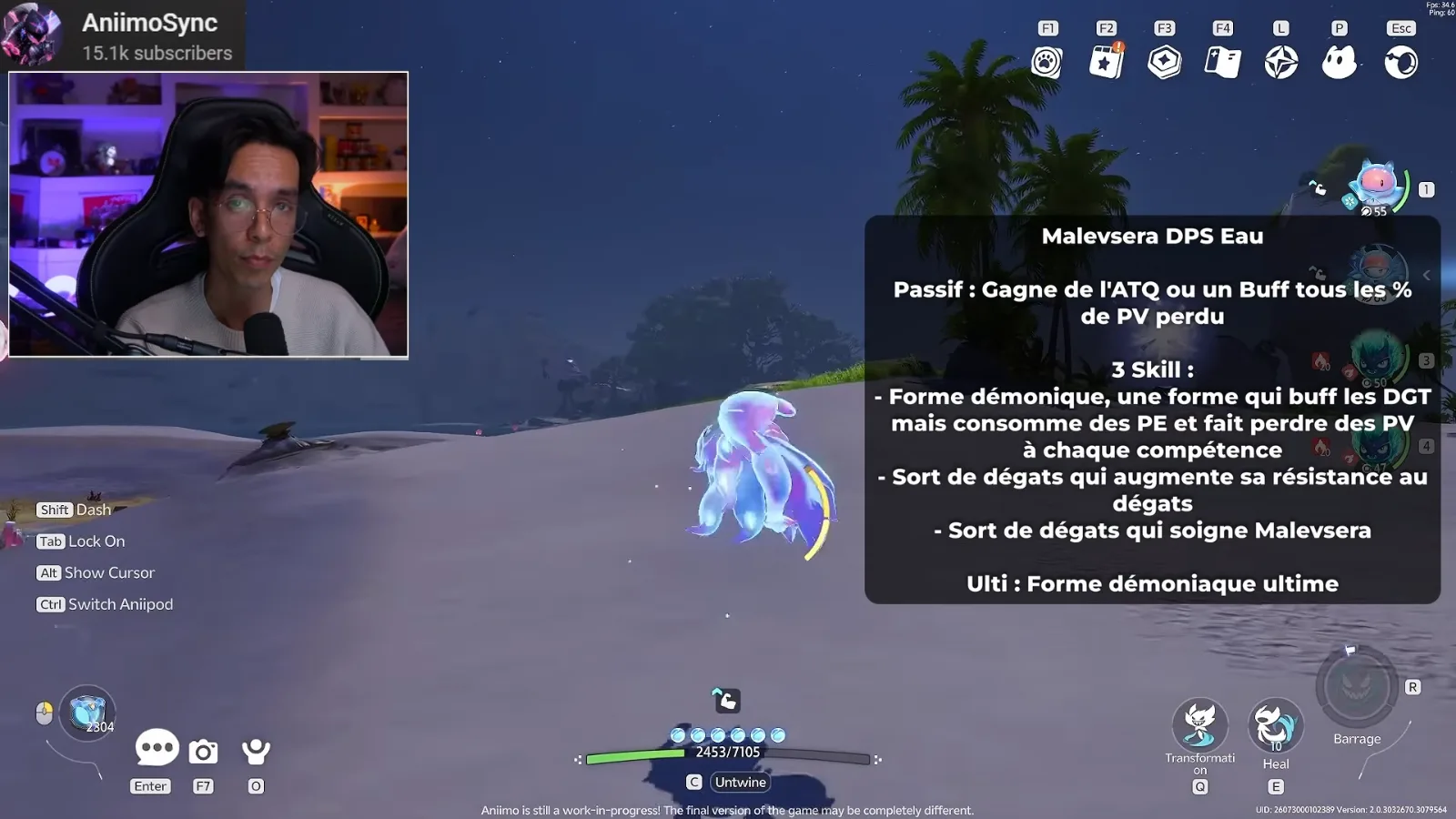Malaglace, Aniimo translucide bleu et rose en forme de méduse, sur une plage de nuit pendant la bêta fermée d’Aniimo, à côté de la fiche d’AsPig sur son état démoniaque