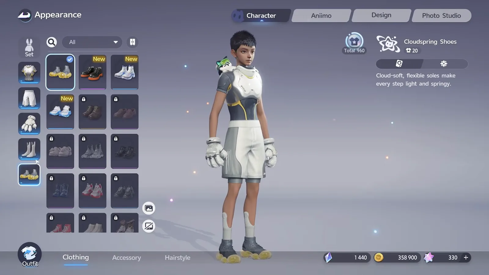 Aniimo’s Appearance screen with the Set, Top, Bottom, Hands, Socks and Shoes rails, pieces from different bundles worn together and the Cloudspring Shoes tooltip open